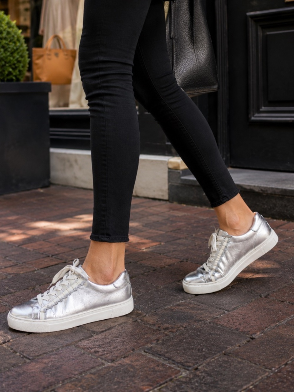Tory Burch Tory Sport Baby Ruffle Silver Metallic Leather Sneakers Size 8